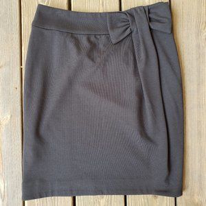 ANTHROPOLOGIE Taikonhu Bow Pencil Skirt